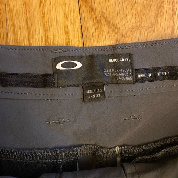 NWT Oakley Men's Take Pro Evo Golf Shorts 30 - Picture 8 of 8